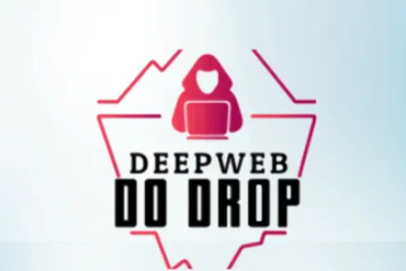 Estante de livros digitais com destaque para o curso Deepweb do Drop 2.0 do Mineiro das Vendas, simbolizando conhecimento e acesso a informações de dropshipping.