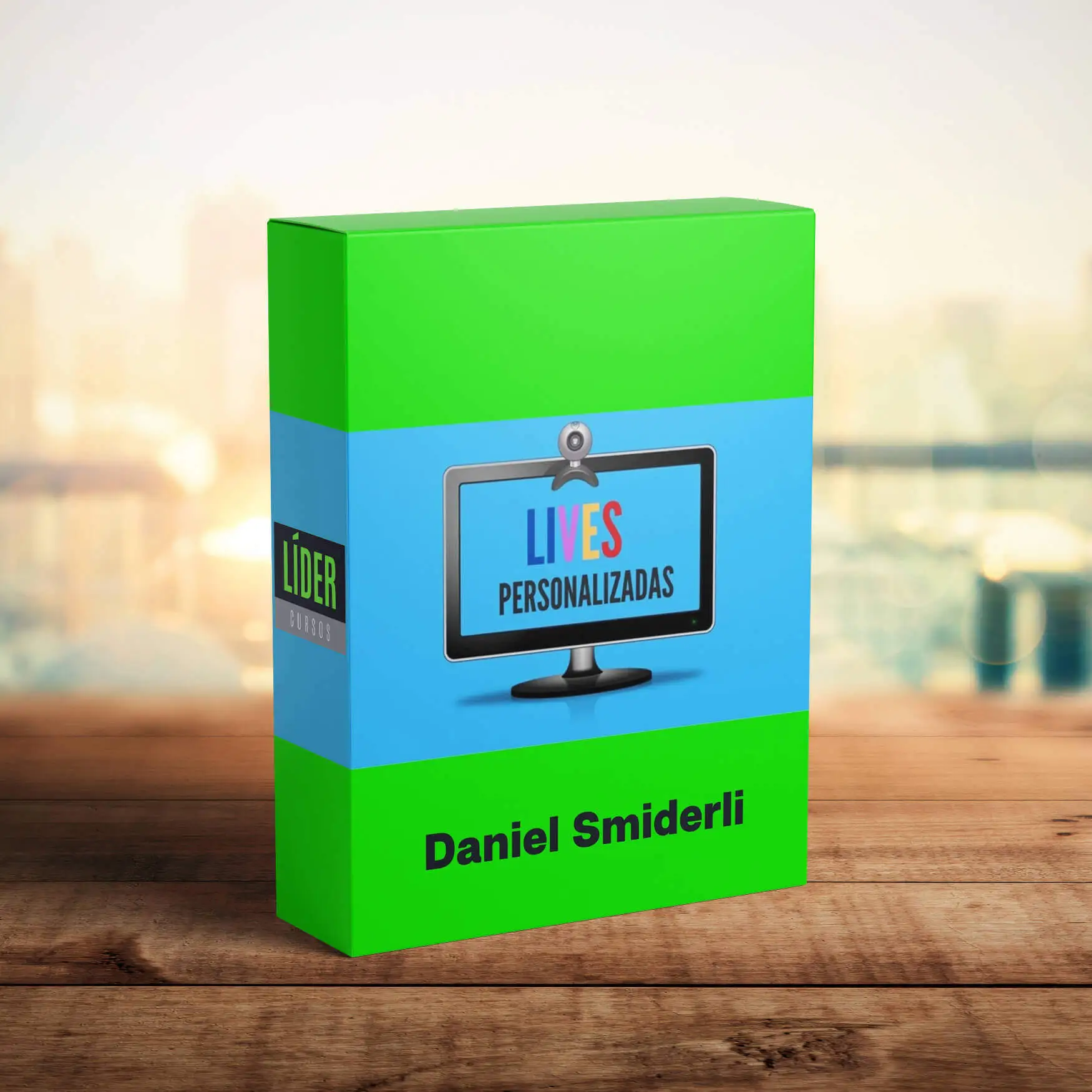 Homem sorridente apresentando live profissionalmente com slides na tela no Instagram, Facebook e YouTube.