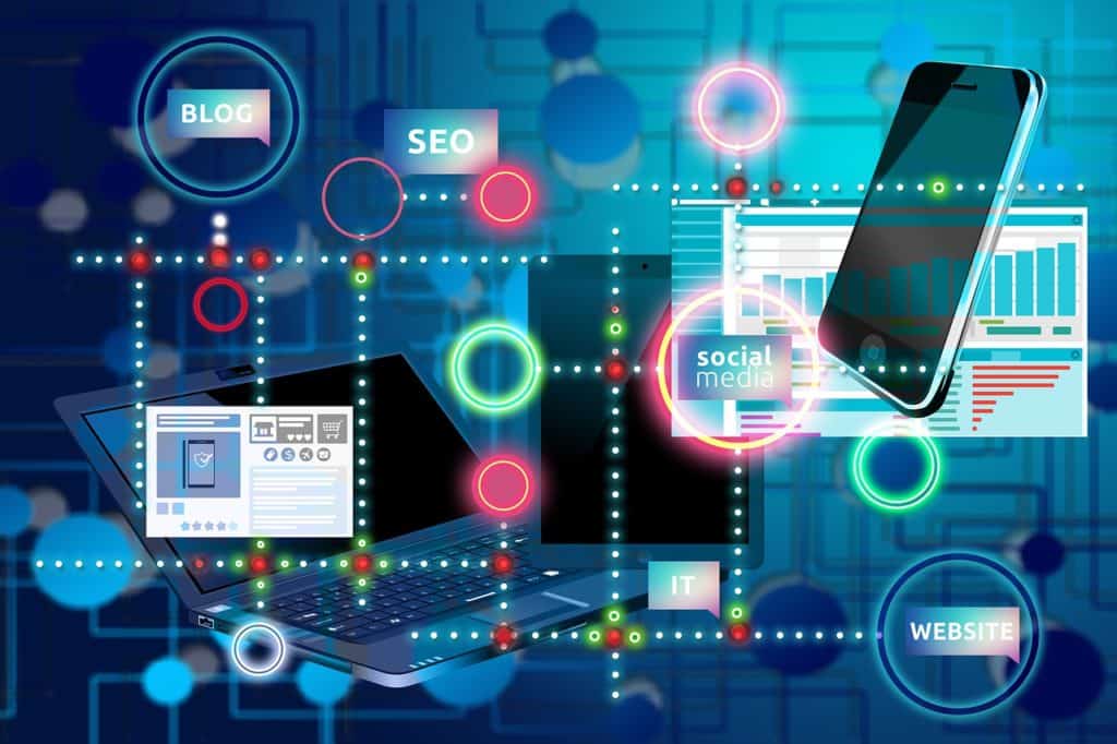 Estudante focado em tela de computador com gráficos de vendas online e símbolo de download