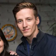 Capa do curso WhatsApp de Max Peters com foco em marketing digital