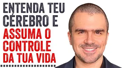 Pedro Calabrez apresentando o programa Jornada do Autoconhecimento
