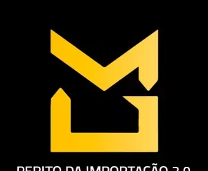 Capa do curso Perito da Importação 2.0 de Mayke Garbo com elementos de importação e gráficos de lucro