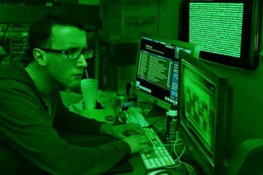 Tela do curso Web Hacking na Prática com foco em segurança digital e penetration testing.
