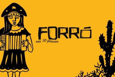Eduardo Carriel ensinando passo de forró em curso online
