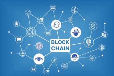 Capa da Trilha Blockchain da Alura com ícones de tecnologia digital e código