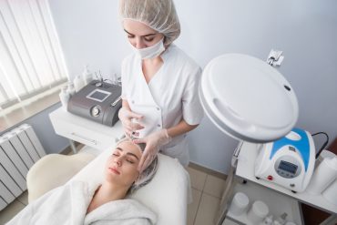 Curso Vinia Cosmética Estética Ana Calze - Download Completo