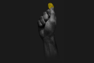 Capa do curso Conquer Inteligência Financeira com foco em download.