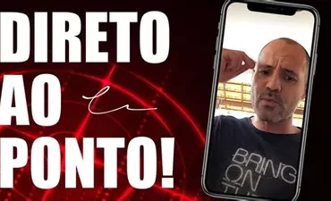 Estúdio de arquitetura moderno com renderizações 3D de alta qualidade em telas, foco em Noah Archviz.