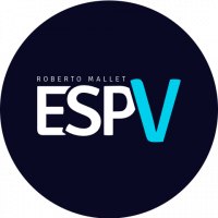 Roberto Mallet apresentando o curso Encontre Sua Voz, com foco em desenvolvimento pessoal e comunicação impactante.