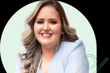 Fernanda Bueno, especialista em tributação do agronegócio, ministrando curso.