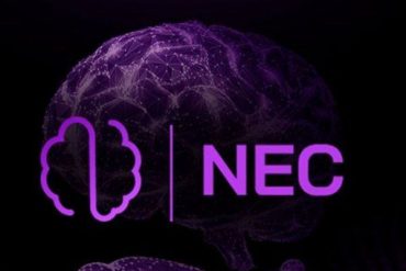 Capa do curso Neurociência e Comportamento Eslen Delanogare com representação visual de cérebro e padrões comportamentais